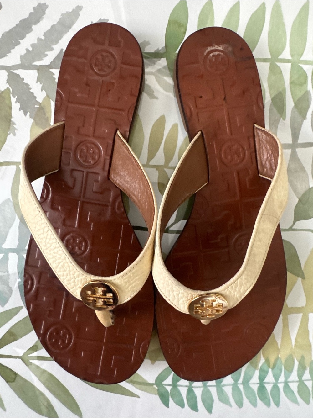 Tory Burch Cream Leather Thong Sandals with Gold Logo Trim